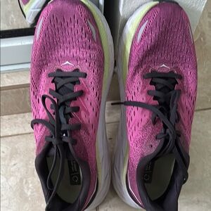 Women’s Pink Running Shoes - Lightweight Cushioned Trainer, excellent condition